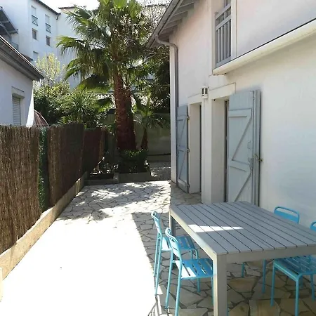 Apartamento Joli T3 Centre Avec Terrasse- B9481