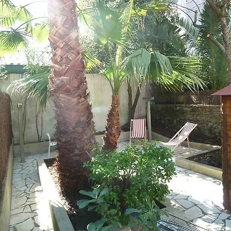 Joli T3 Centre Avec Terrasse- B9481 * Biarritz
